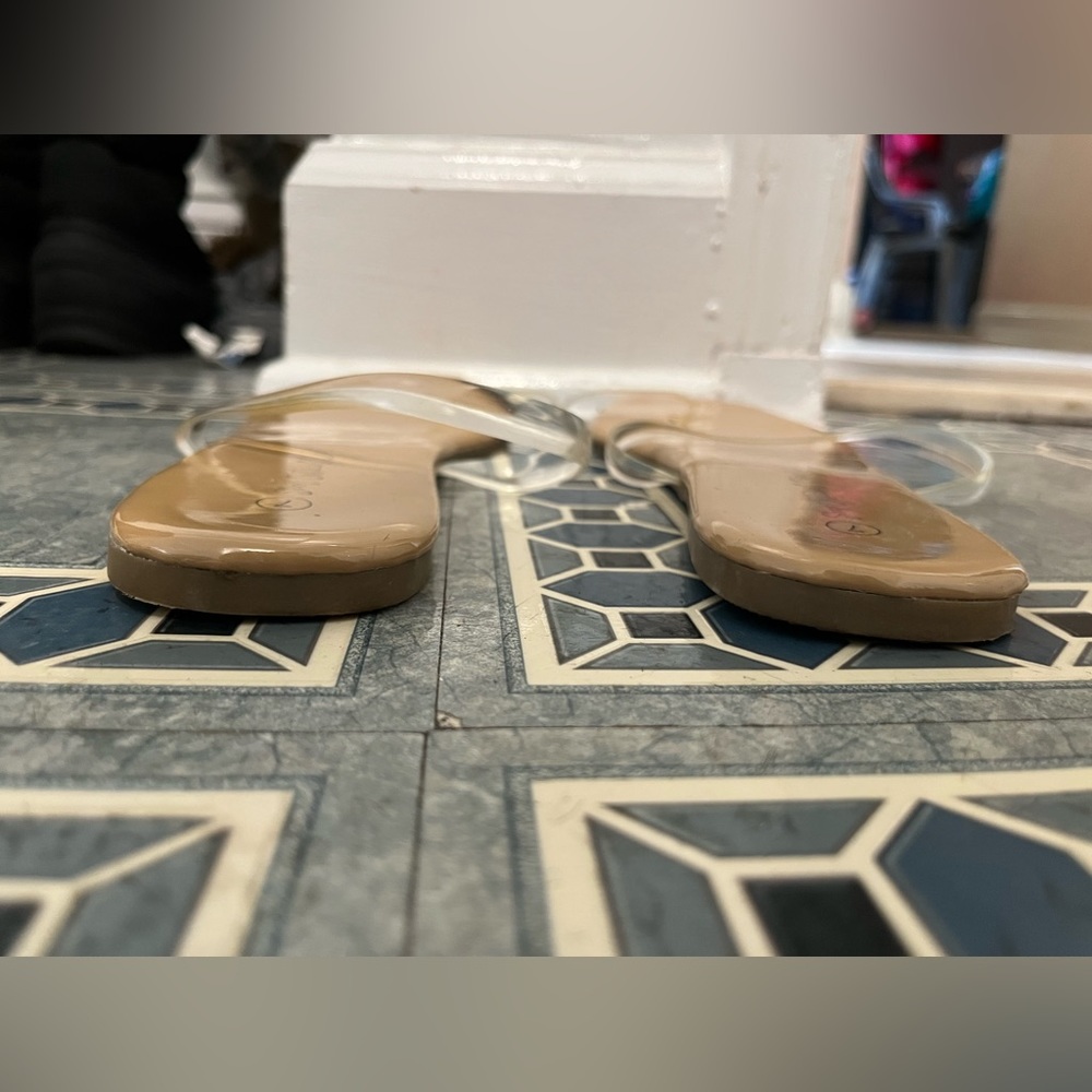 Cream Color Sandals - Picture 2 of 6